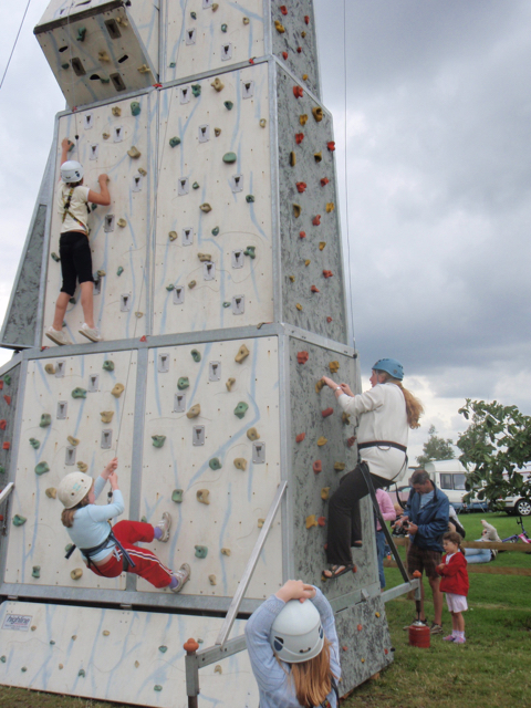 mobile-climbing-wall-1003-full