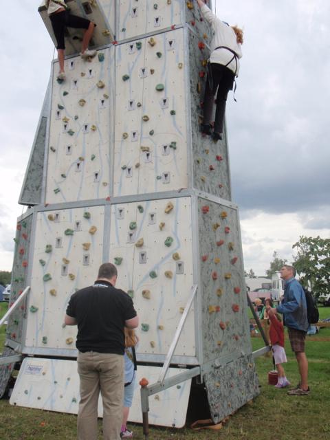 mobile-climbing-wall-1005-full
