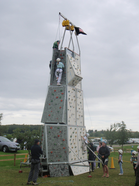 mobile-climbing-wall-1008-full
