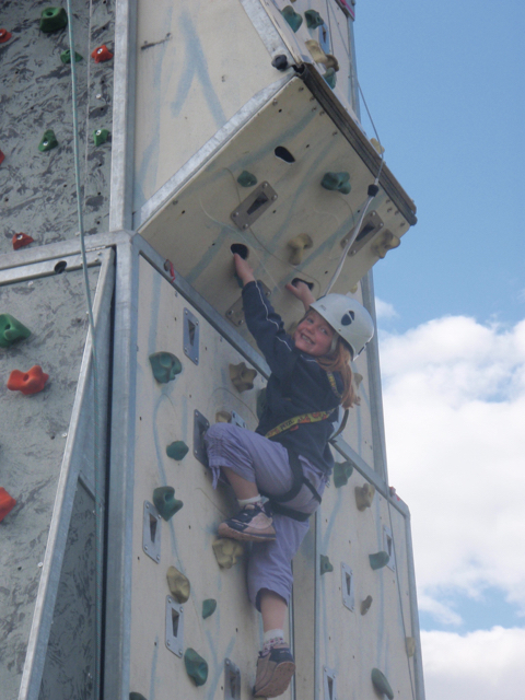 mobile-climbing-wall-1010-full